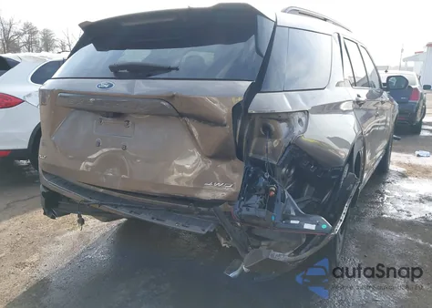 2021 Ford Explorer Xlt from USA, damaged, VIN 1FMSK8DH4MGC10370